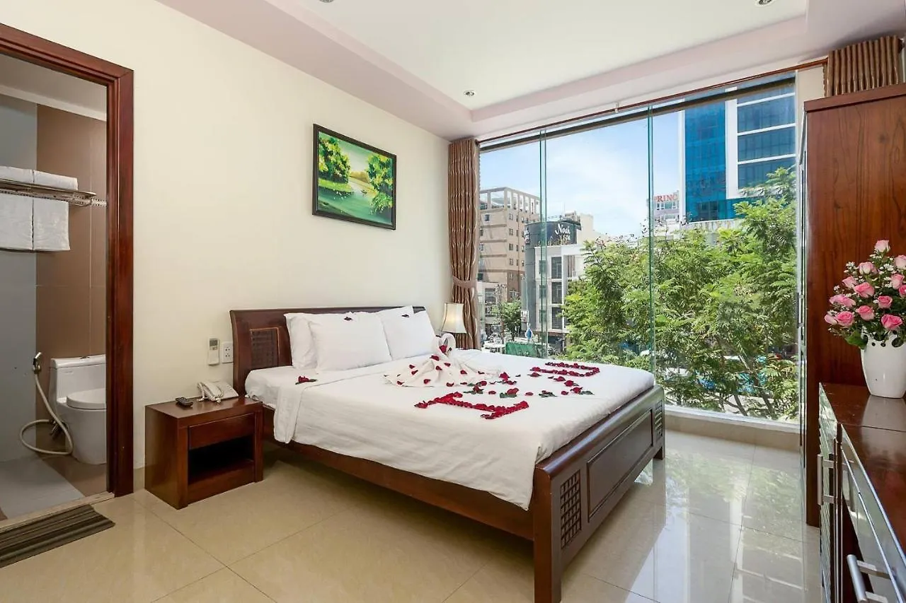 Thanh Nhung Beach Da Nang Hotel