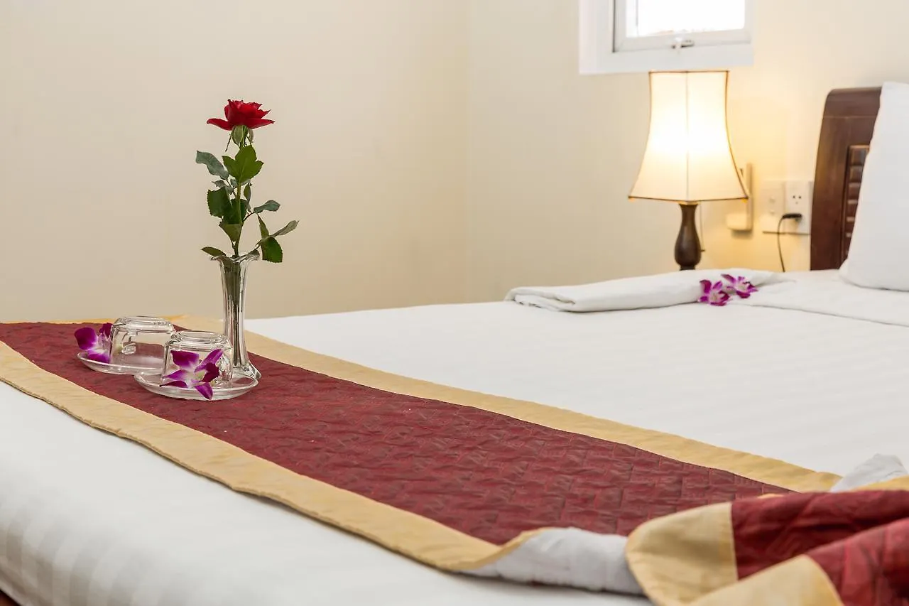 Thanh Nhung Beach Da Nang Hotel 2*,  Vietnam
