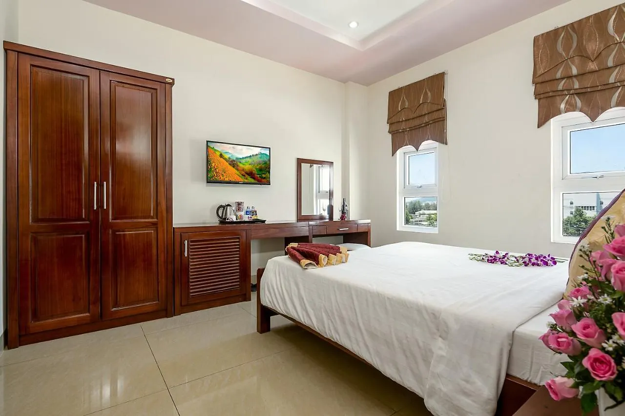 Thanh Nhung Beach Da Nang Hotel