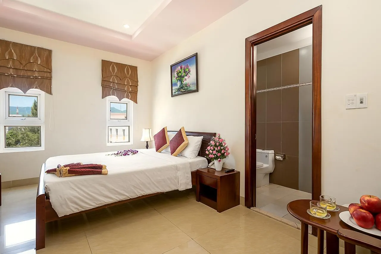 Thanh Nhung Beach Da Nang Hotel 2*,