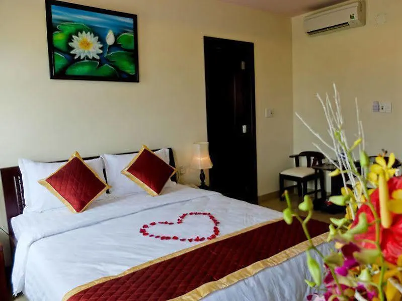 Thanh Nhung Beach Da Nang Hotel